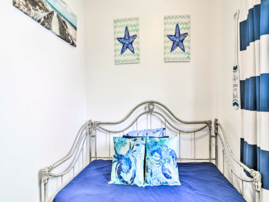Indian Rocks Condo Near Beach